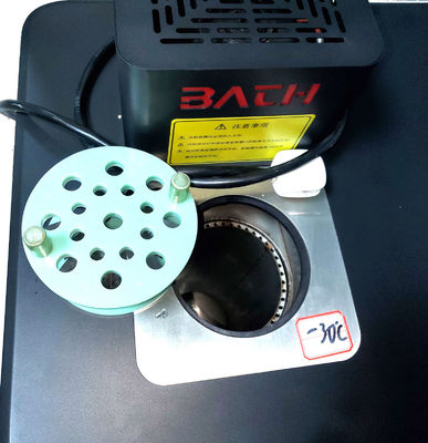 Écran tactile étalonnage de la cryotempérature bain d'huile thermostatique avec une résolution de 0,001C