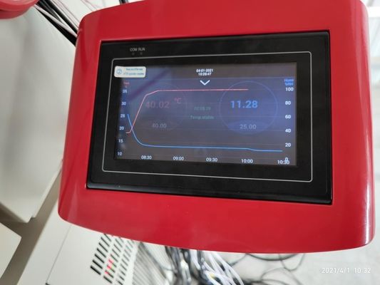Chambre d'étalonnage standard pour une température de -30 à 80 °C et une plage d'humidité de 5% à 95% RH