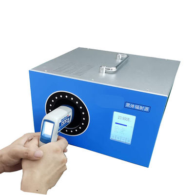 Source d'étalonnage isotherme de fabrication avec un poids net d'environ 9 kg
