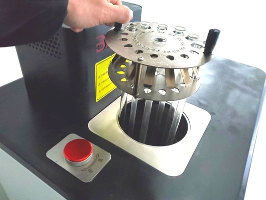Fonction d'auto-échappement 70 à 300 degrés C Température de calibrage bain d'huile avec résolution 0.001C