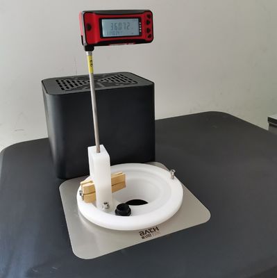 Appareil d'étalonnage du thermomètre de l'oreille / de l'avant de l'oreille DEARTO Résolution 0.001C