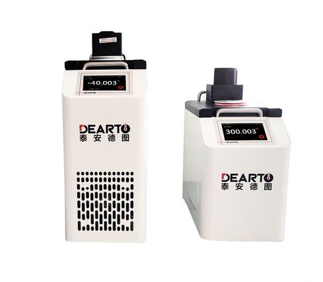 Bains liquides thermostatiques compacts portables pour une utilisation sur site